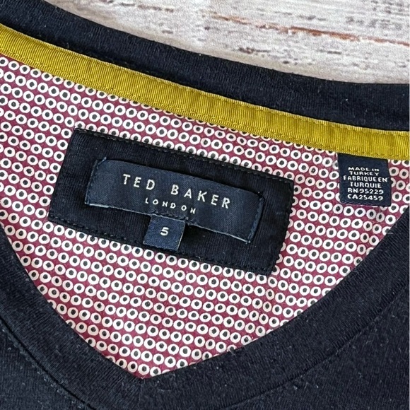 Ted Baker London Black VNeck TShirt - Picture 2 of 7
